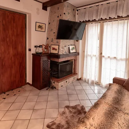 Peak House
