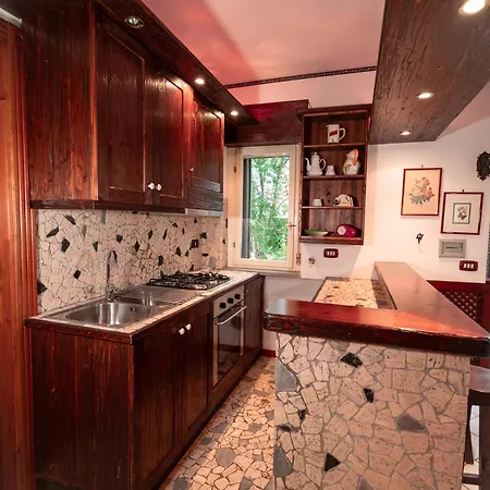 Holiday home Peak House *